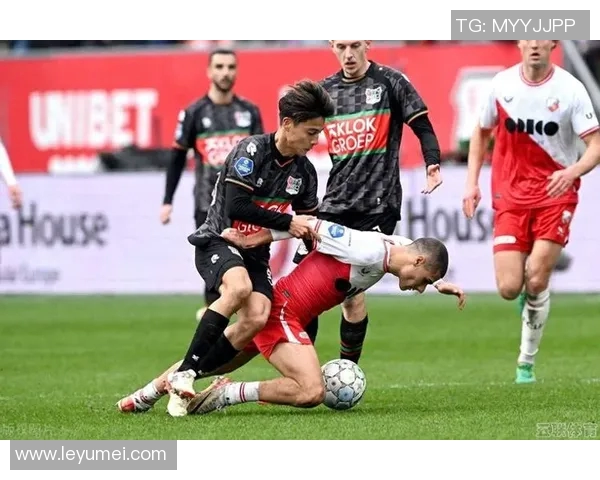 登博思与乌德勒支的精彩对决揭示了荷甲联赛的竞争魅力与球队实力对比