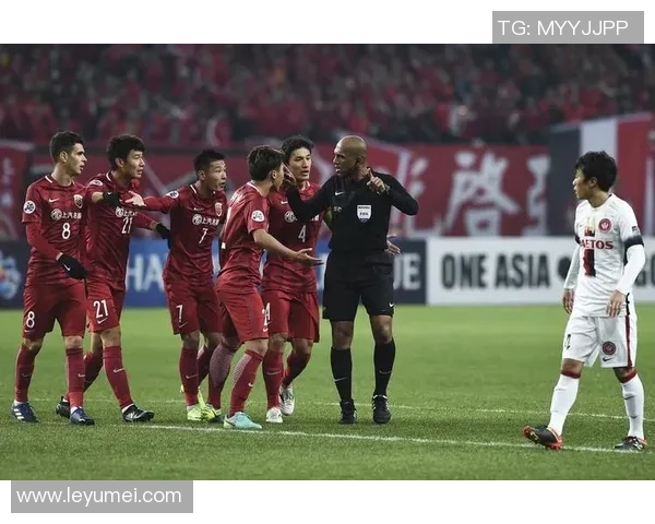 西悉尼足球队迎战上海上港队期待一场精彩的国际对抗赛