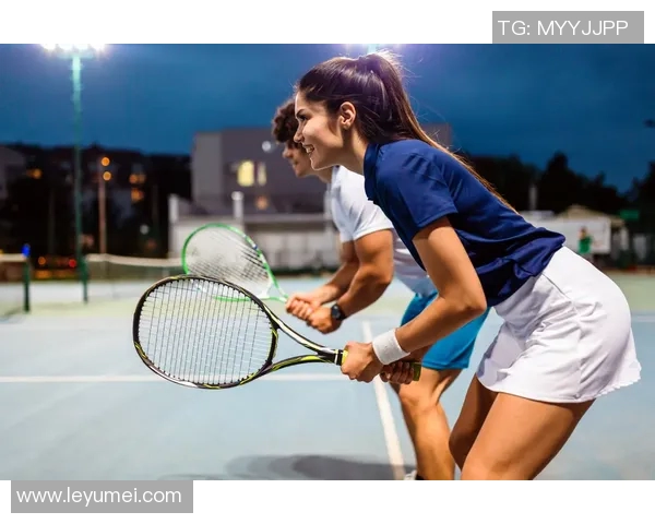 广州网球队耐力训练引发热议球员表现与教练策略的深度探讨